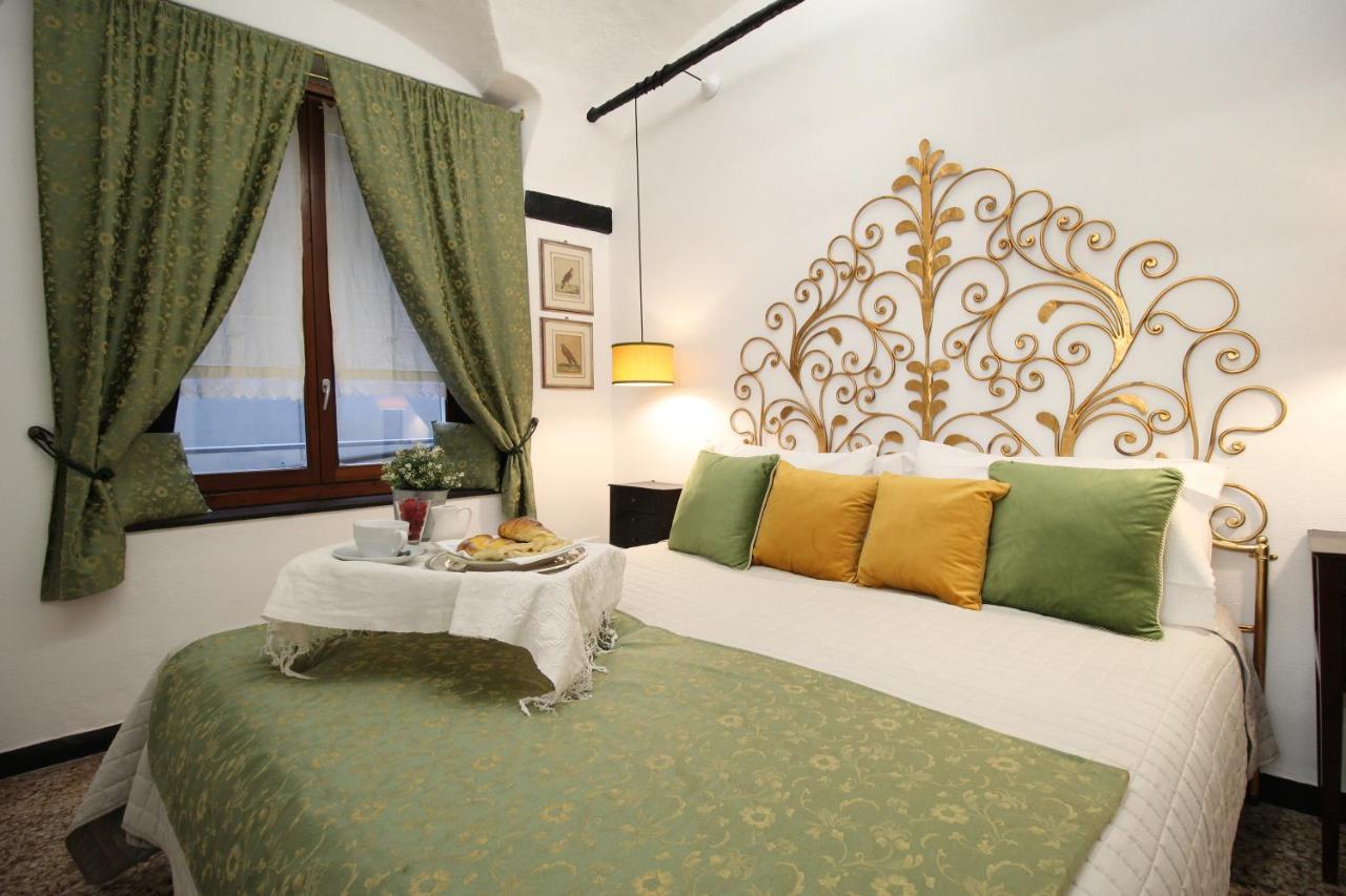 Apartmán Dimora Borsotto Palazzo Storico, Acquario, Porto Antico Janov Exteriér fotografie