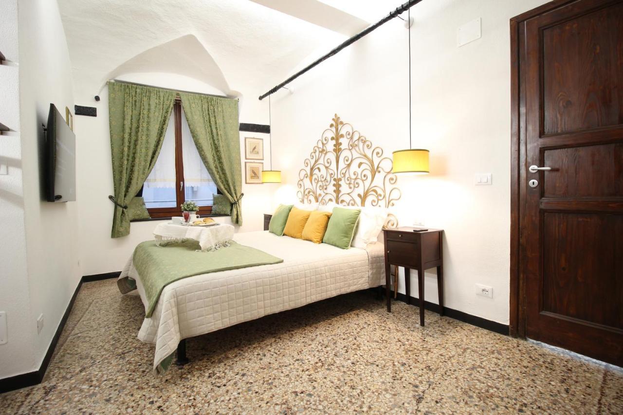 Apartmán Dimora Borsotto Palazzo Storico, Acquario, Porto Antico Janov Exteriér fotografie