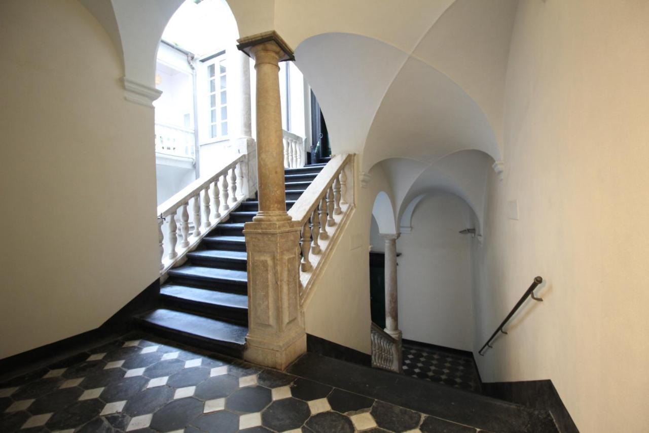 Apartmán Dimora Borsotto Palazzo Storico, Acquario, Porto Antico Janov Exteriér fotografie