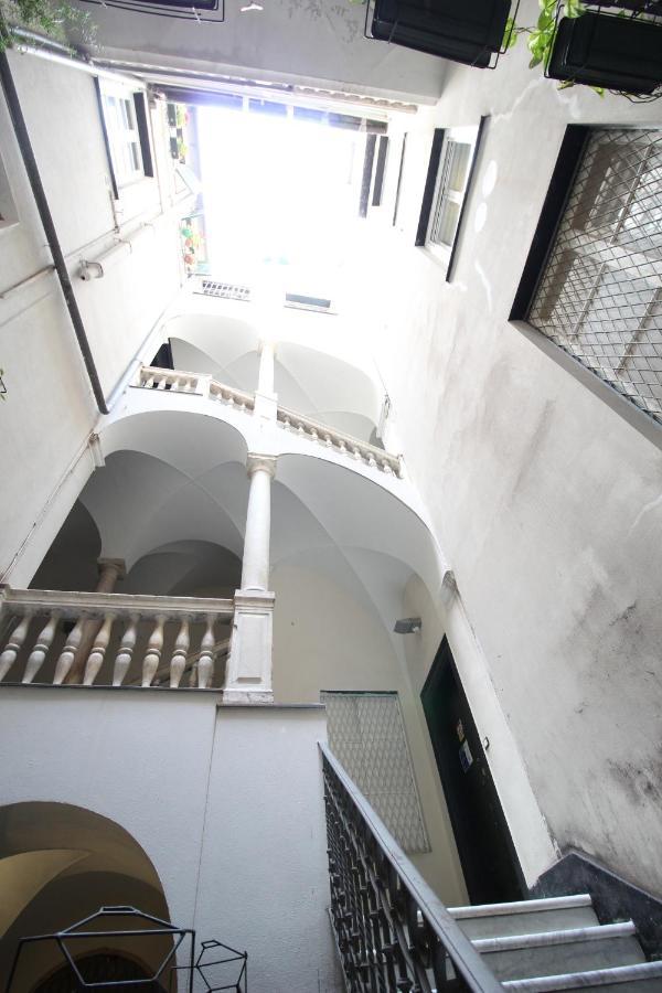 Apartmán Dimora Borsotto Palazzo Storico, Acquario, Porto Antico Janov Exteriér fotografie